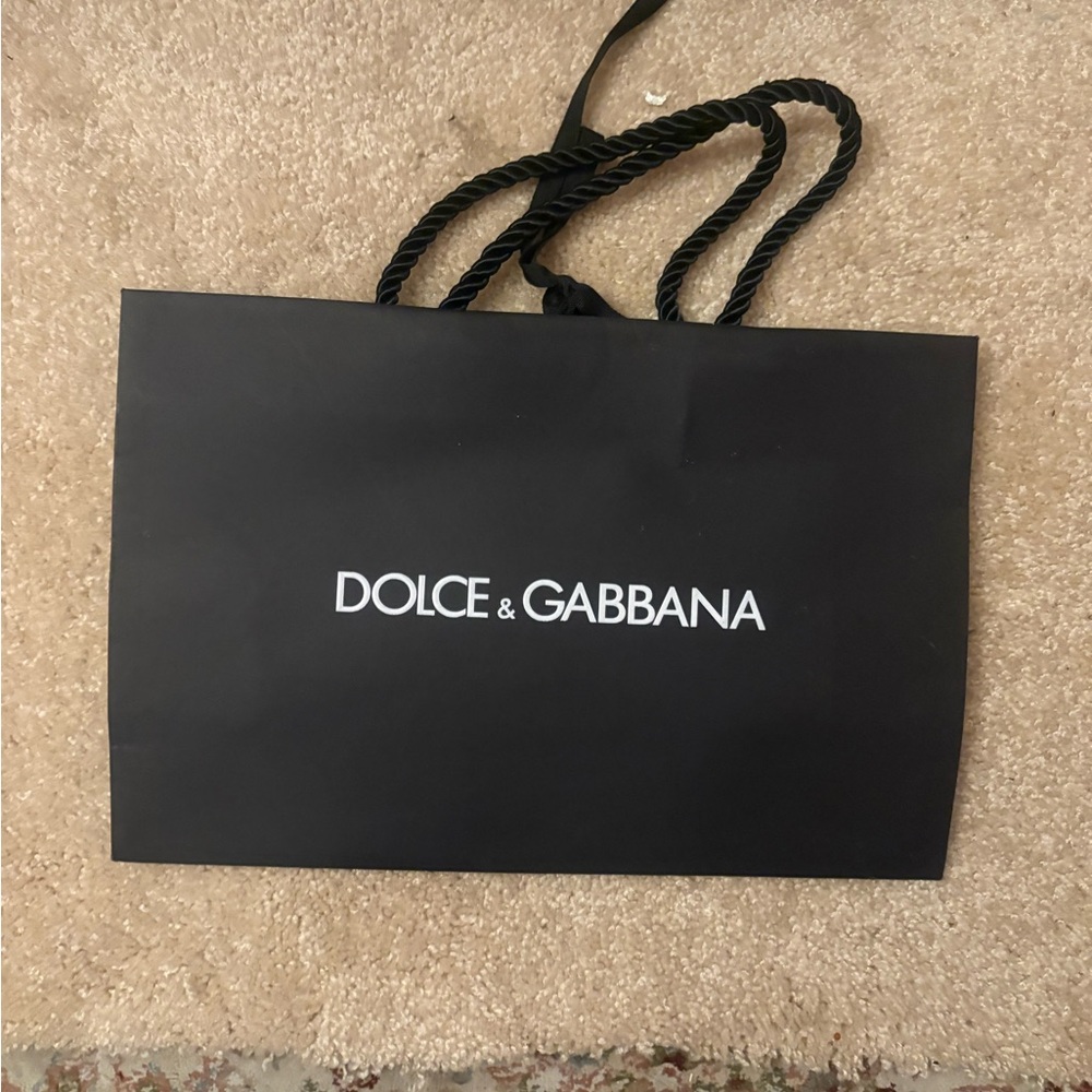 Dolce & Gabbana shopping bag